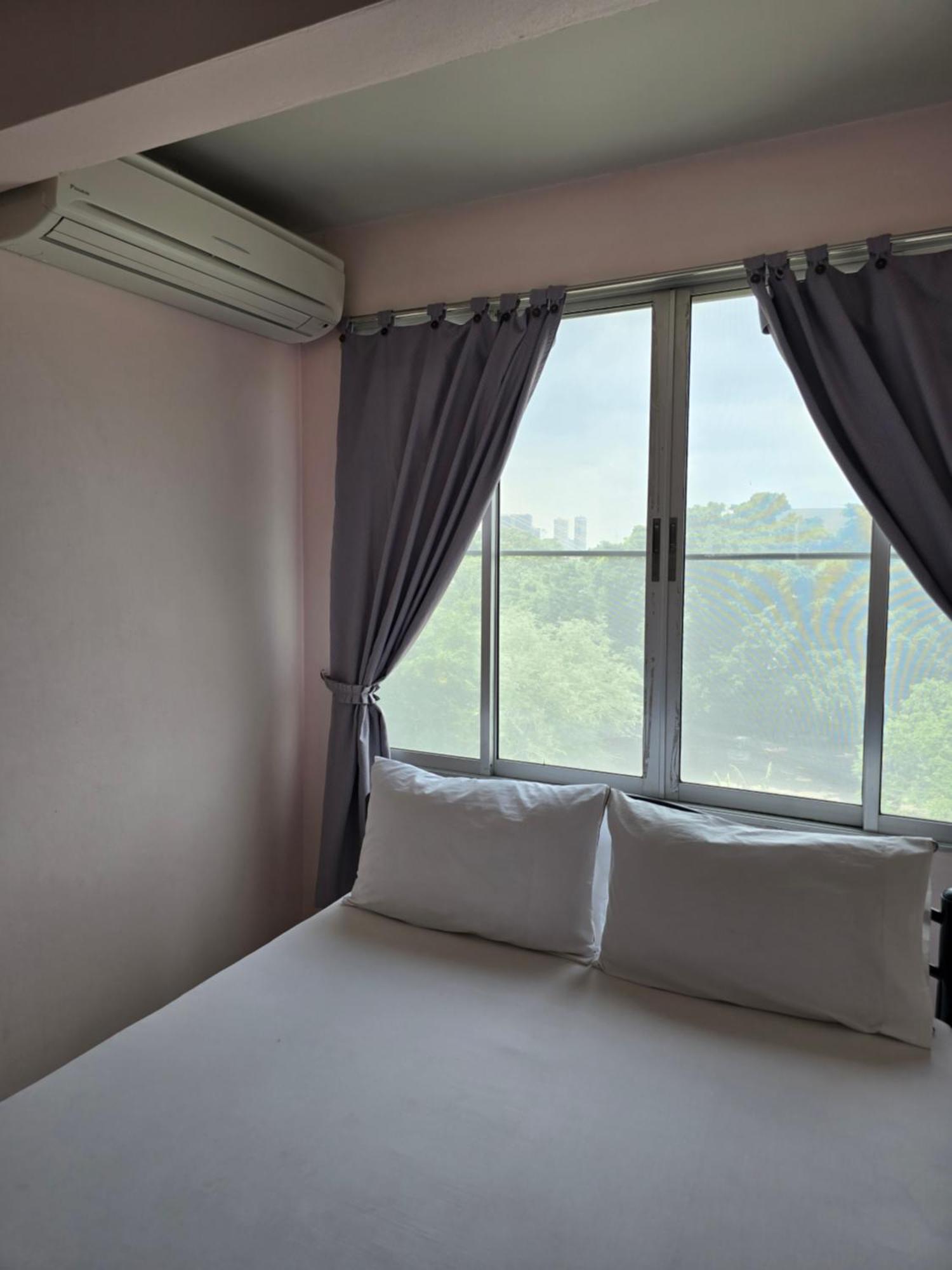 Bella Bella Riverview Бангкок Экстерьер фото
